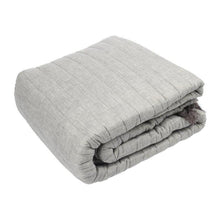 Cargar imagen en el visor de la galería, Cubrecama, colcha o Quilt | Lavanderia a Domicilio